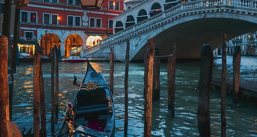 Antalya Çıkışlı Büyük İtalya & Amalfi Turu (Milano - Napoli)