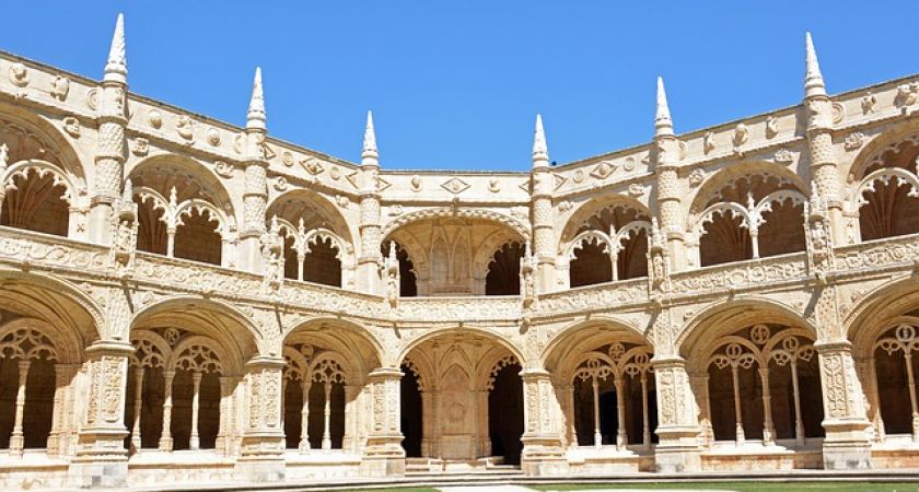 Antalya Çıkışlı Bayram ve Sezona Özel İspanya ve Endülüs & Portekiz Turu