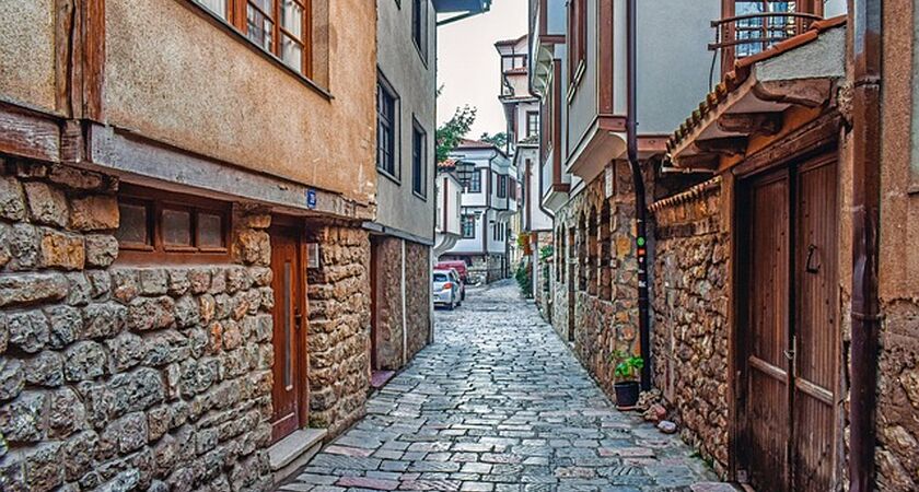 Antalya'dan Direkt Sefer İle Uçaklı Vizesiz Büyük Balkan Turu