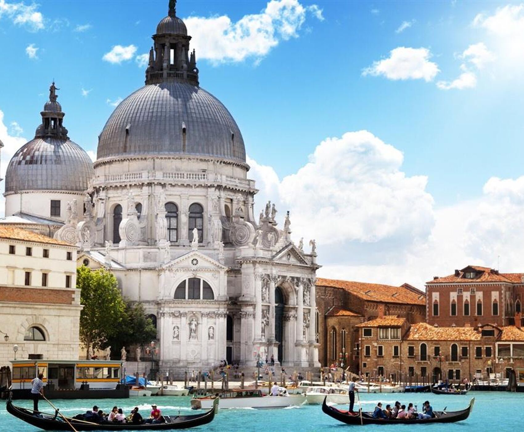 ANTALYA'DAN DİREKT UÇAKLI BÜYÜK İTALYA