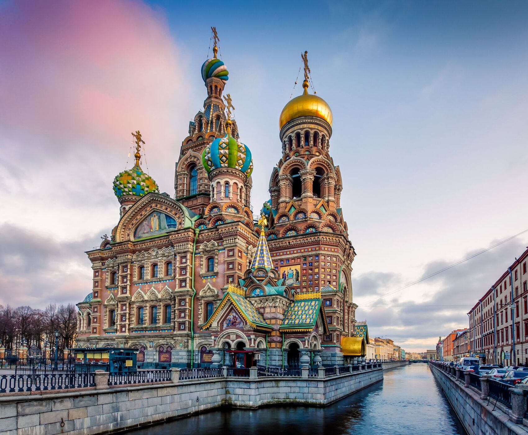 ANTALYA'DAN DİREKT UÇAKLI BEYAZ GECELER ST. PETERSBURG & MOSKOVA